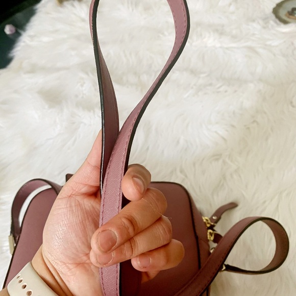 ❌SOLD❌ Like New ♠️ Kate Spade ♠️ Crossbody - Picture 15 of 16